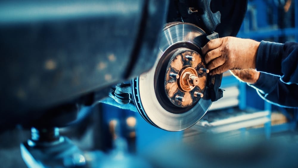 Un préparateur (trice) automobile (H/F)